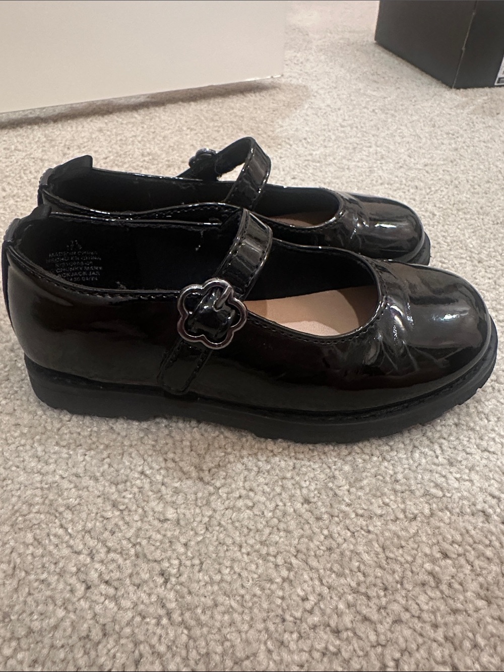 Old Navy Girls Black Patent Mary Jane Flats with Flower Buckle